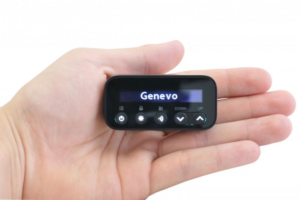 Genevo Assist - Einbau Radarwarner Komplettsystem - Display im Groessenvergleich